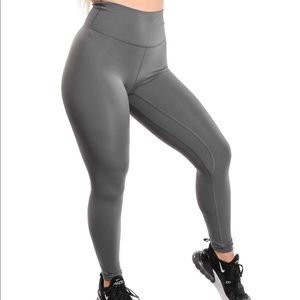 Til you collapse effortless leggings steel M